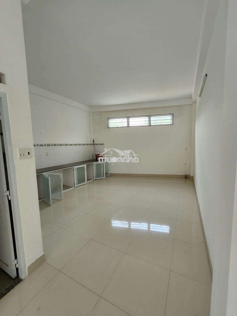 Nhà trệt 2 lầu 4pn đs 11 linh xuân 5×19m - Ảnh 2