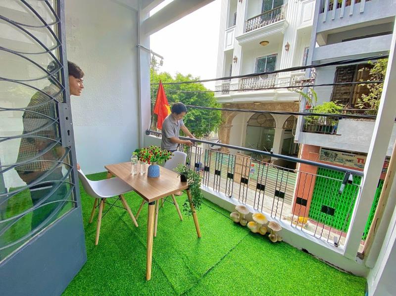 CĂN HỘ 2 PHÒNG NGỦ 70M2 BAN CÔNG 4-6 NGƯỜI Ở THOẢI MÁI GẦN HỌC VIỆN HÀNG KHÔNG TÂN BÌNH - Ảnh 2