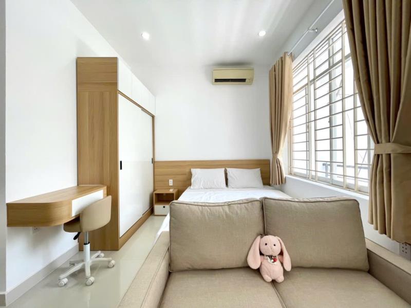 Cho thuê căn hộ studio ban công , cửa sổ lớn -phan đăng lưu , phú nhuận gần phan xích long - Ảnh 3