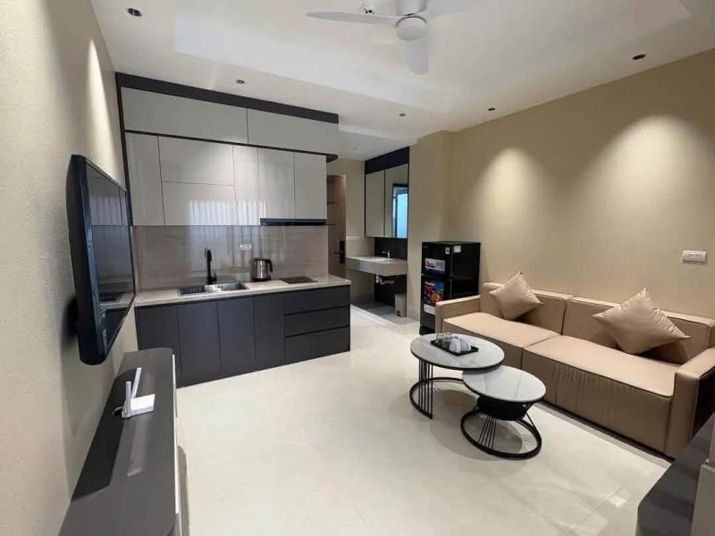 Cho thuê phòng full nt - 35m2 máy giặt riêng - ngay tại đinh tiên hoàng, bình thạnh gần chợ bà chiểu và giáp với quận 1