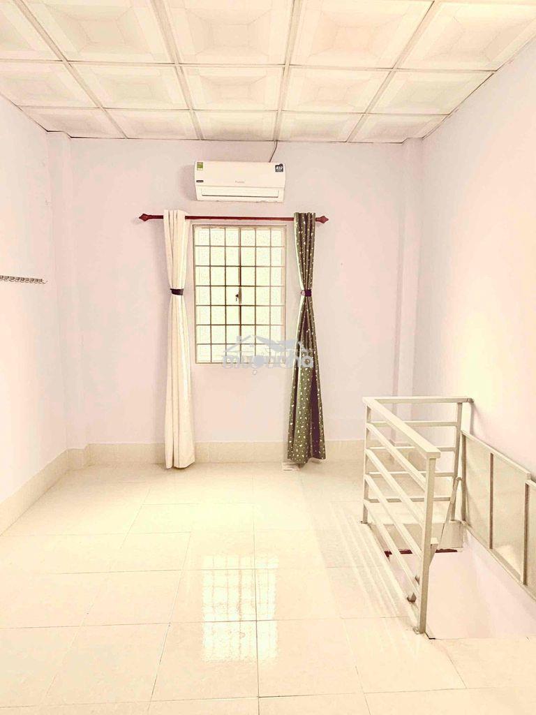 Căn hộ dịch vụ mini 25m2 q8 gần cầu chánh hưng sát đường phạm hùng - Ảnh 2