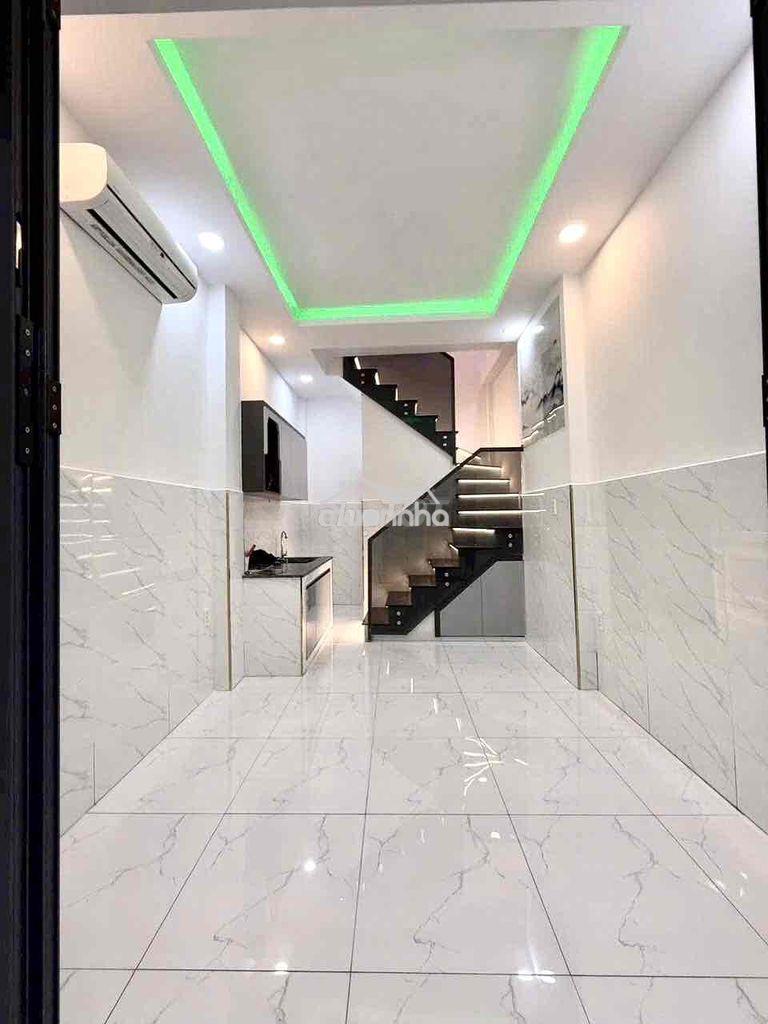 Nhà đẹp 2 tầng quận 8 xách vali ở ngay chỉ 2 tỷ nhỉnh - Ảnh 2