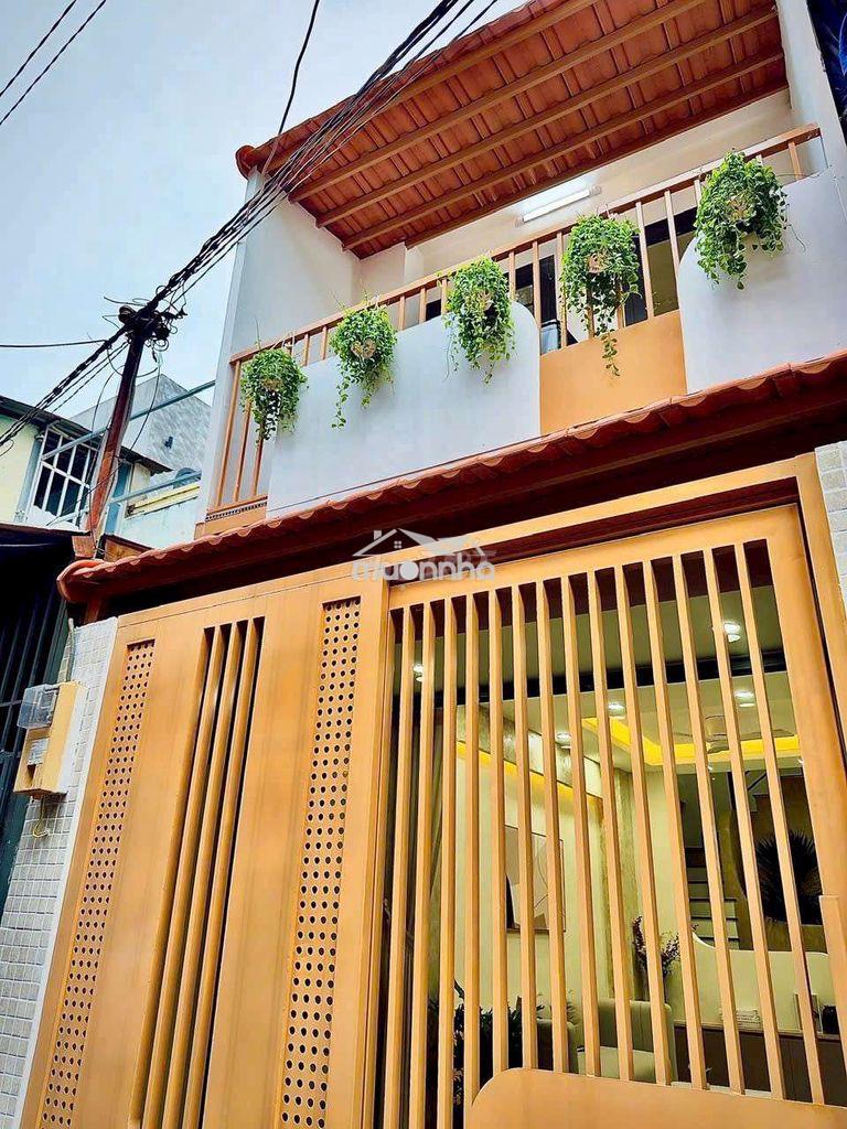 Sát quận 1 • 37m2 2 tầng 2pn 3wc • full nội thất