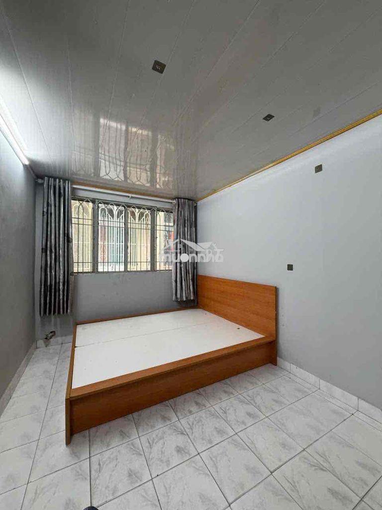 🔥 Nhà trung tâm q.1 – kế bên takashimaya – 4pn – chỉ 12 triệu