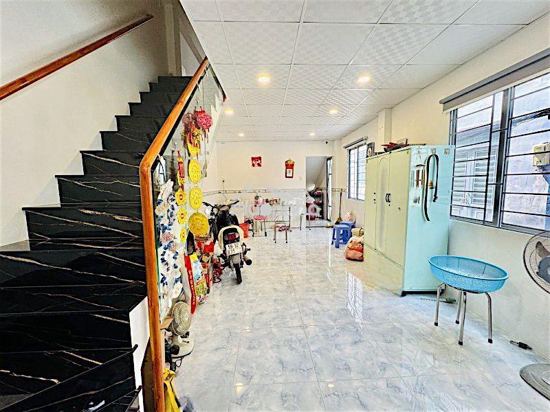 Hoàng sa–tân định q1–1 căn ra mặt tiền–góc 3 mặt hẻm–51m²– 3tầng–5pn