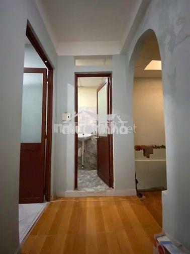 Cho thuê nhà 2 tầng - dtsd 100 m2 - cách mạng tháng tám (quận 10 cũ) - Ảnh 2