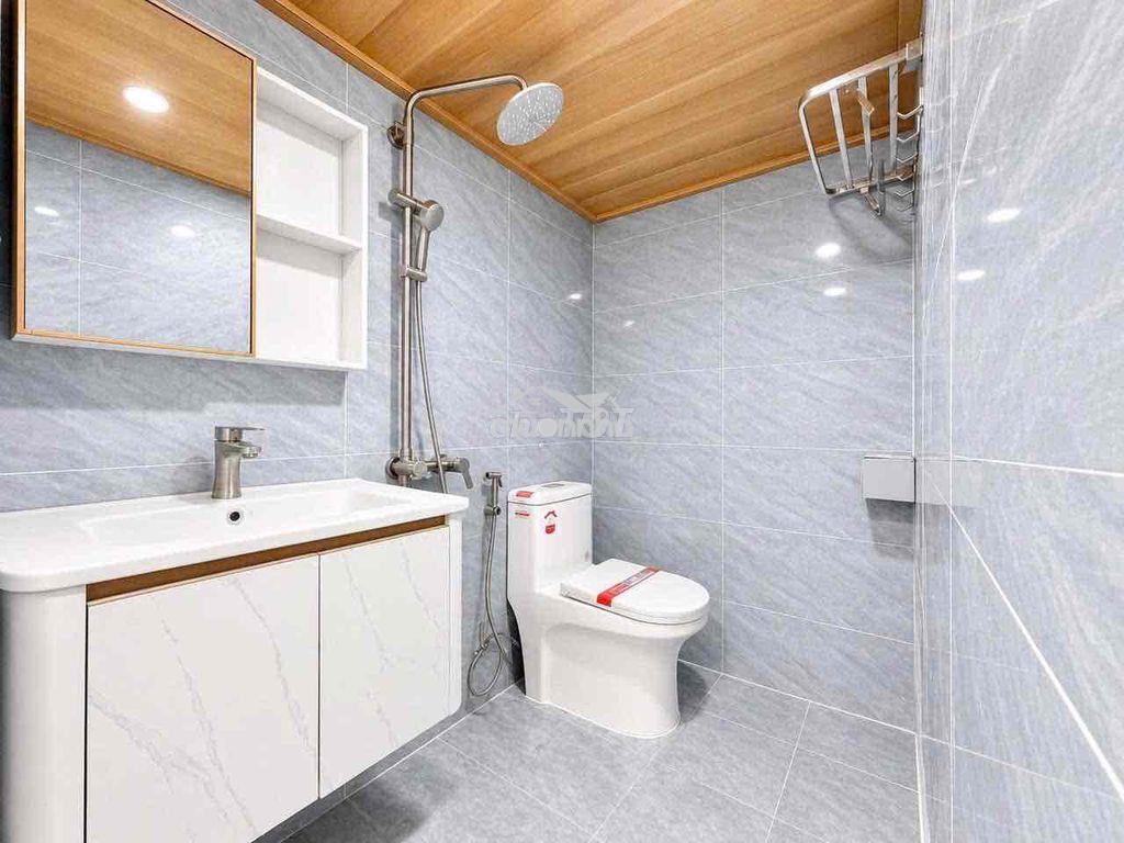 Phòng full nội thất - Ảnh 4