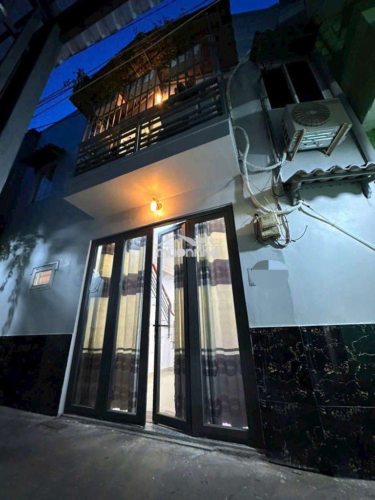 Cho thuê nhà hẻm 133 quang trung p10 gv. 2pn2wc