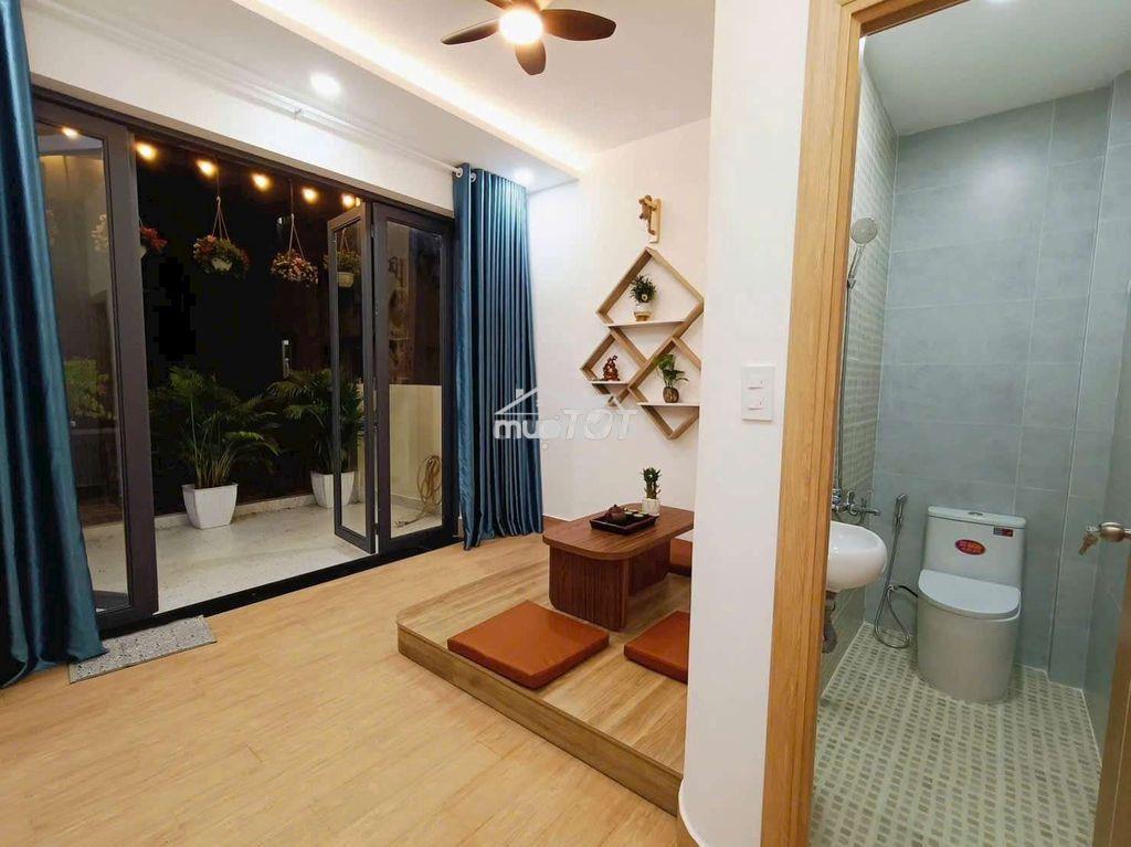 Cho thuê nhà nguyên căn ngang gần 6 mét - Ảnh 2