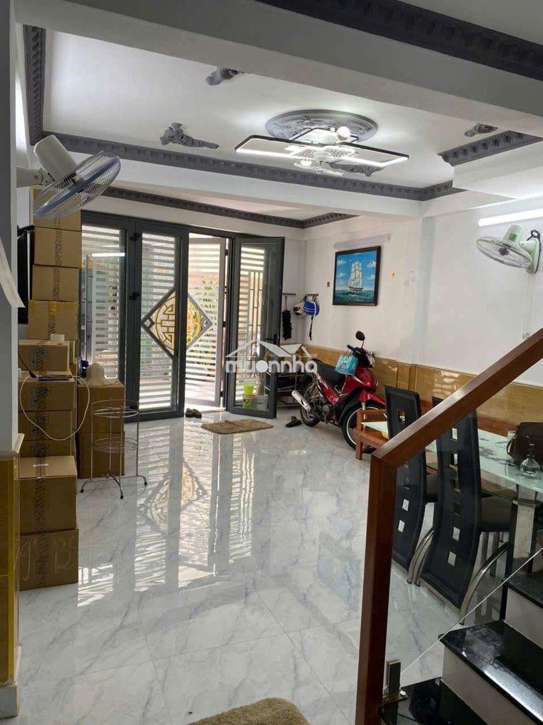 An bình quận 5 nhà 4 tầng hẻm 4,5m dt 4,4x11m giá 8,9 tỷ.