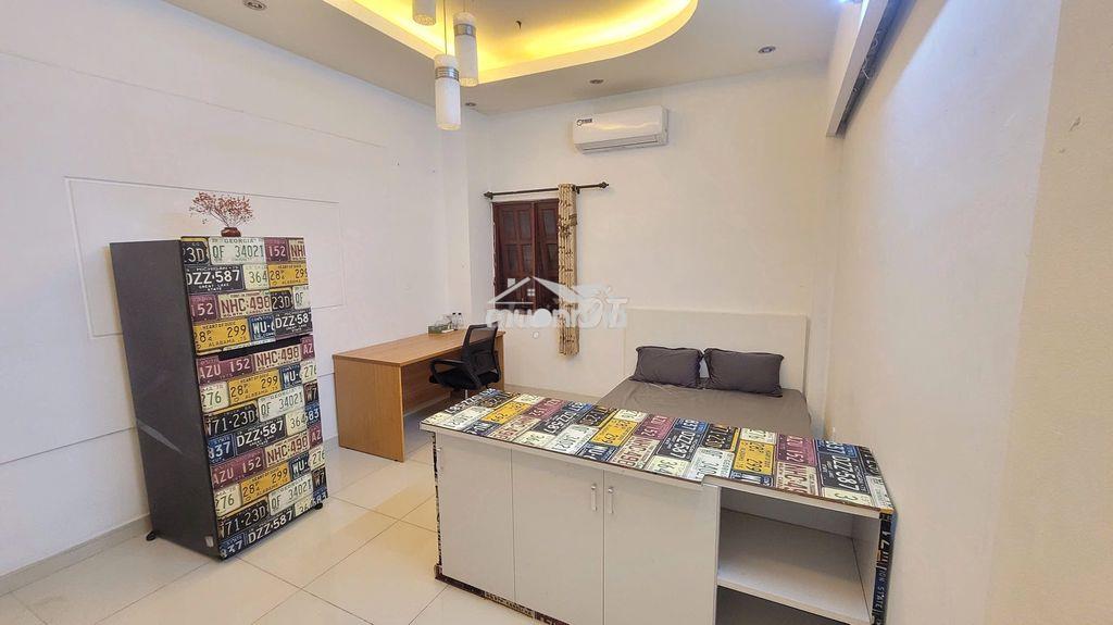 Phòng thoáng q5 sát cầu nguyễn tri phương 5p tới đhyd/sp/sg - Ảnh 2