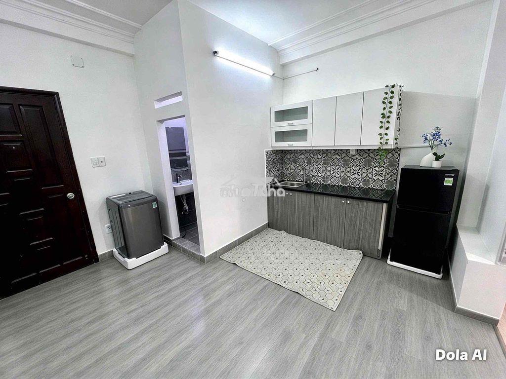 Siêu phẩm 2pn bancol giá rẻ mới trung tâm q4 - Ảnh 2