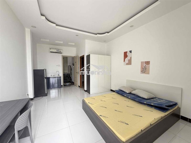 Studio ban công thoáng gần phú mỹ hưng tiện qua cresentmall và qua q1