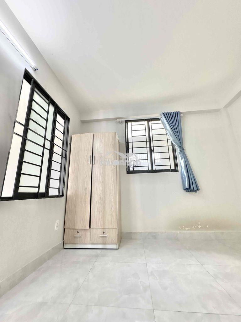 Phòng kèm sân thượng thoáng và riêng tư tại 116/46 dương quảng hàm - Ảnh 3
