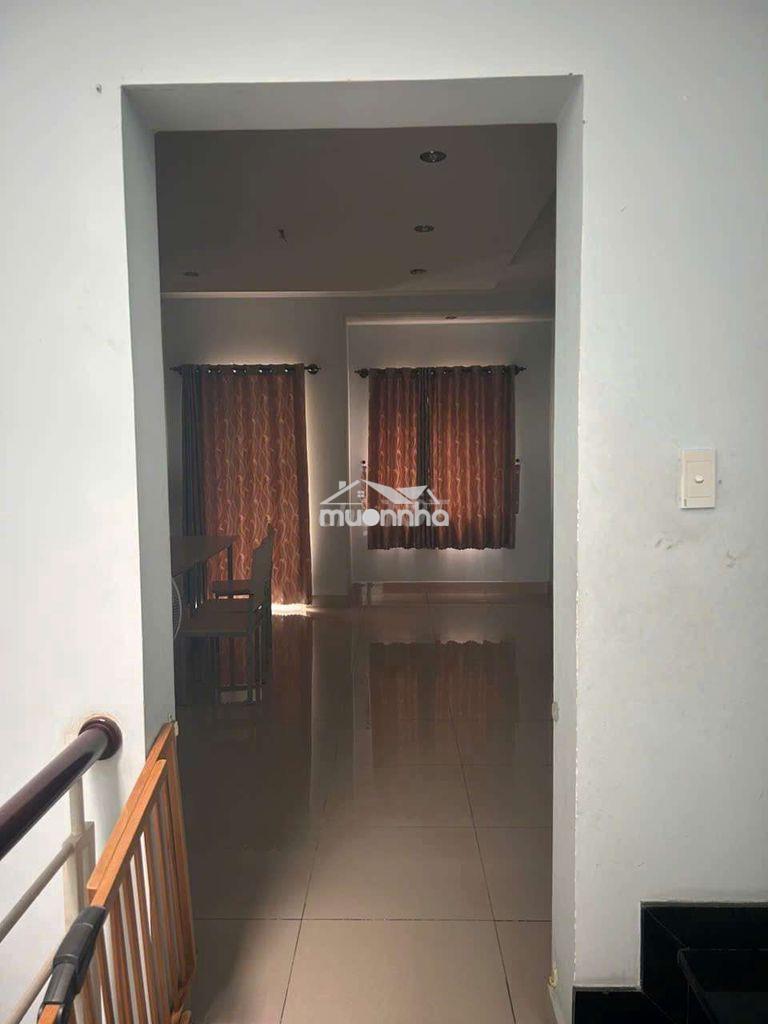 Nhà cho thuê. 4 phòng ngủ 12 triệu - Ảnh 3