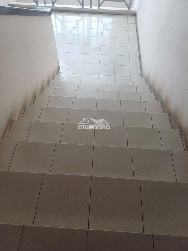 Chung cư âu cơ gần lạc long quân- 55m2 căn góc 