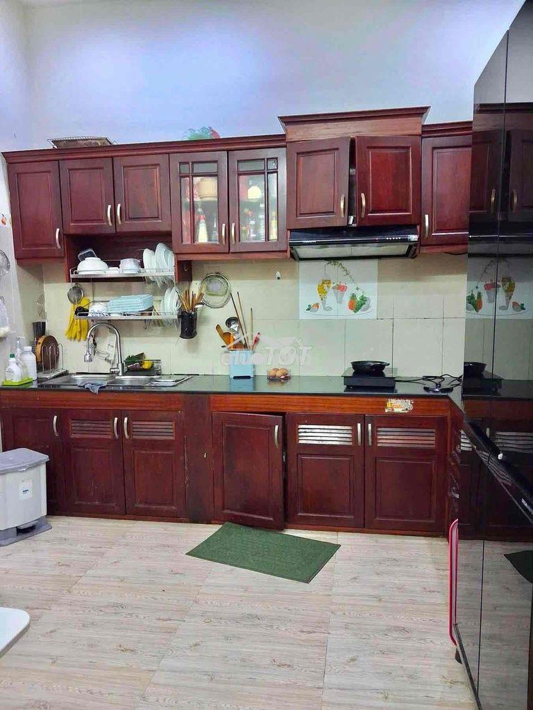 Cho thuê nhà 2 lầu 4pn 3wc hẻm xe hơi giá 13tr - Ảnh 2