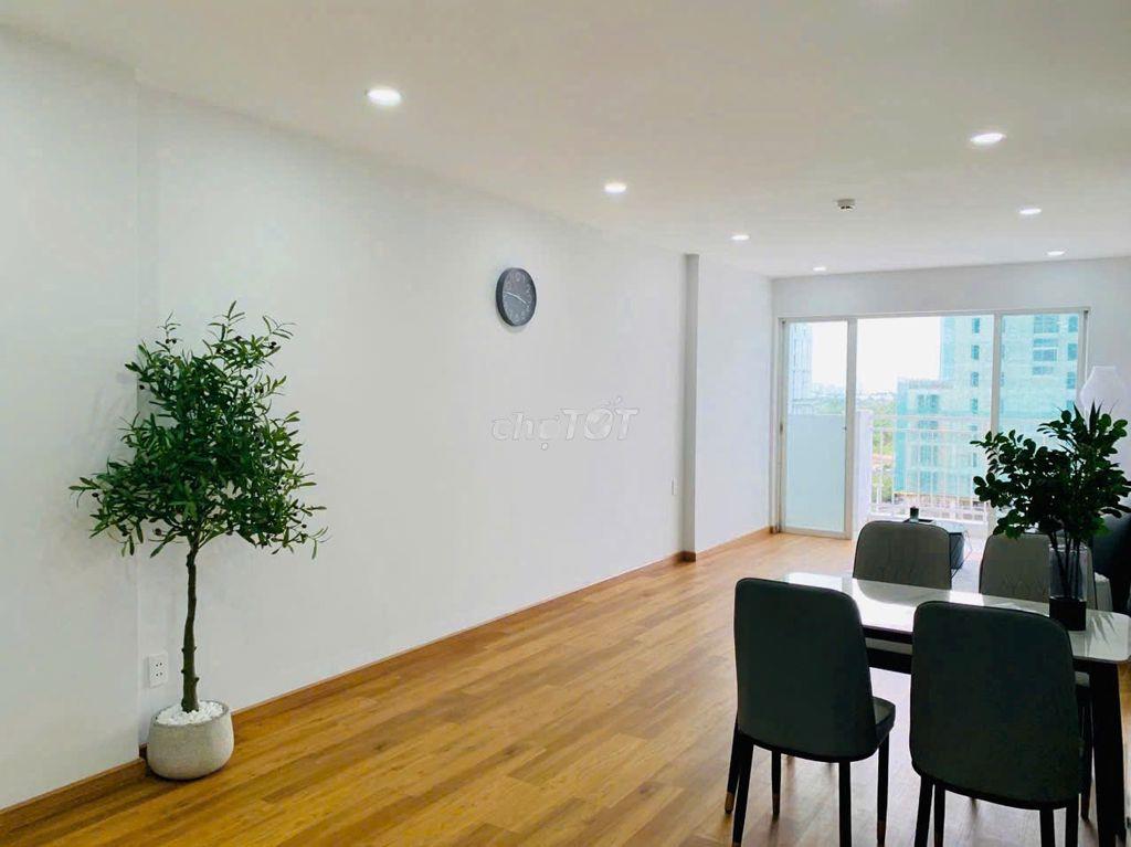 Chính chủ bán cc 312 lạc long quân a1 66m2, 2pn thang máy - Ảnh 2