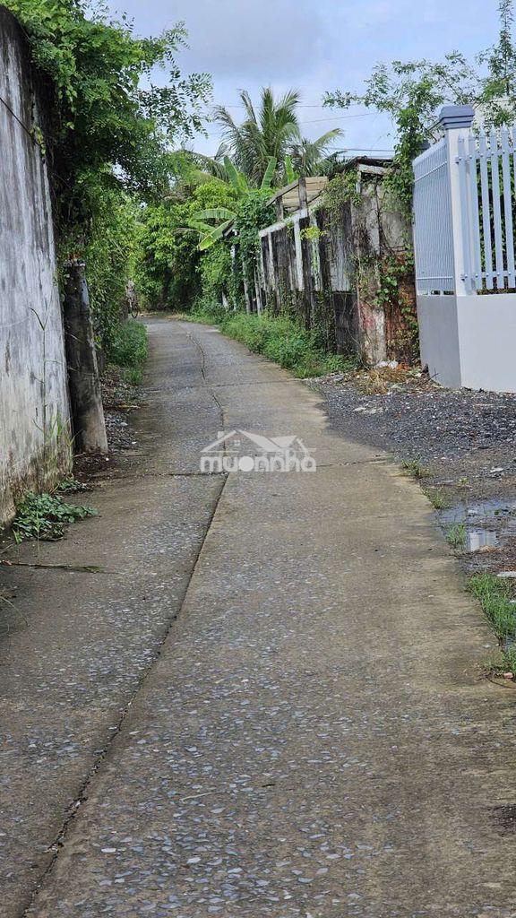 Cần bán gấp căn nhà cấp 4