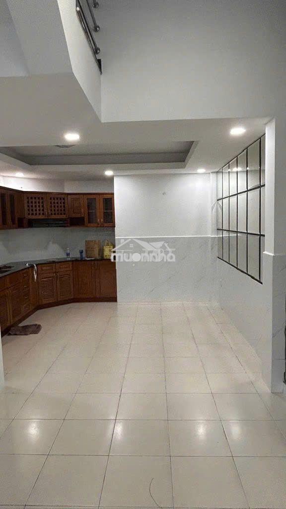 Cho thuê nhà đường 53 phường tân hưng quận 7 có 3 lầu - Ảnh 2