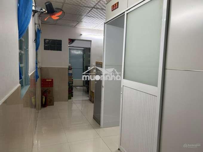 Cho thuê nhà trệt 5x15m 3 phòng 1 wc hẻm đường bến vân đồn - Ảnh 2