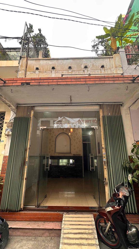 Cho thuê nguyên căn căn nhà cấp 4 dt 50m2 tại 351/1/24 lạc long quân,