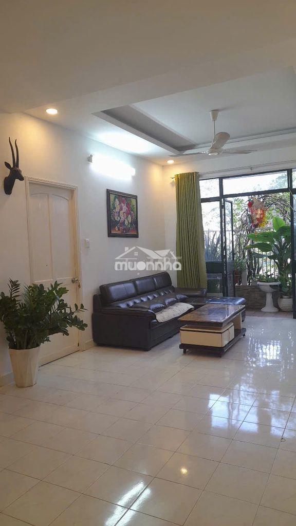 Bán cc 312 lạc long quân, quận 11 giá 2 tỷ 20 triệu 53m2, 2pn, sổ hồng