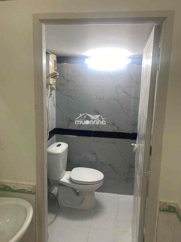 🏡 Nhà bán 1/ quận 11 lạc long quân đường xe 🚗 8m thông - Ảnh 4