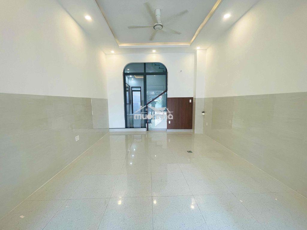 Nhà 3 tầng 84m2 đường xe tải sát mt quốc lộ 13 - nhà còn mới giá mềm - Ảnh 3
