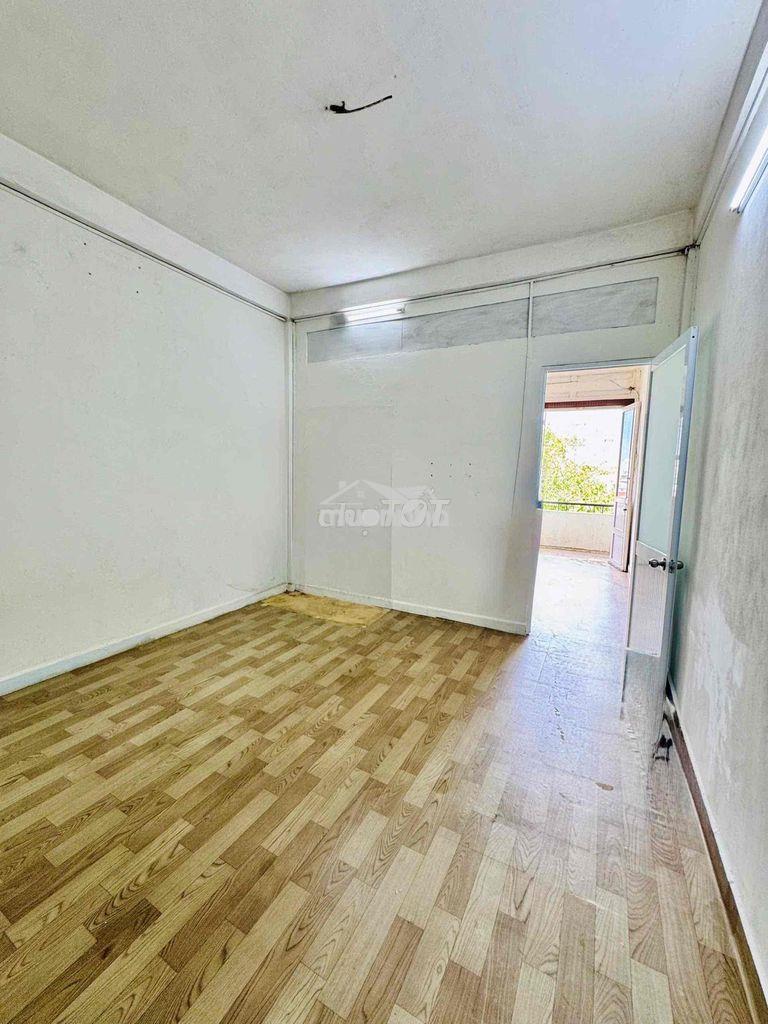 Cư xá lạc long quân - Ảnh 2