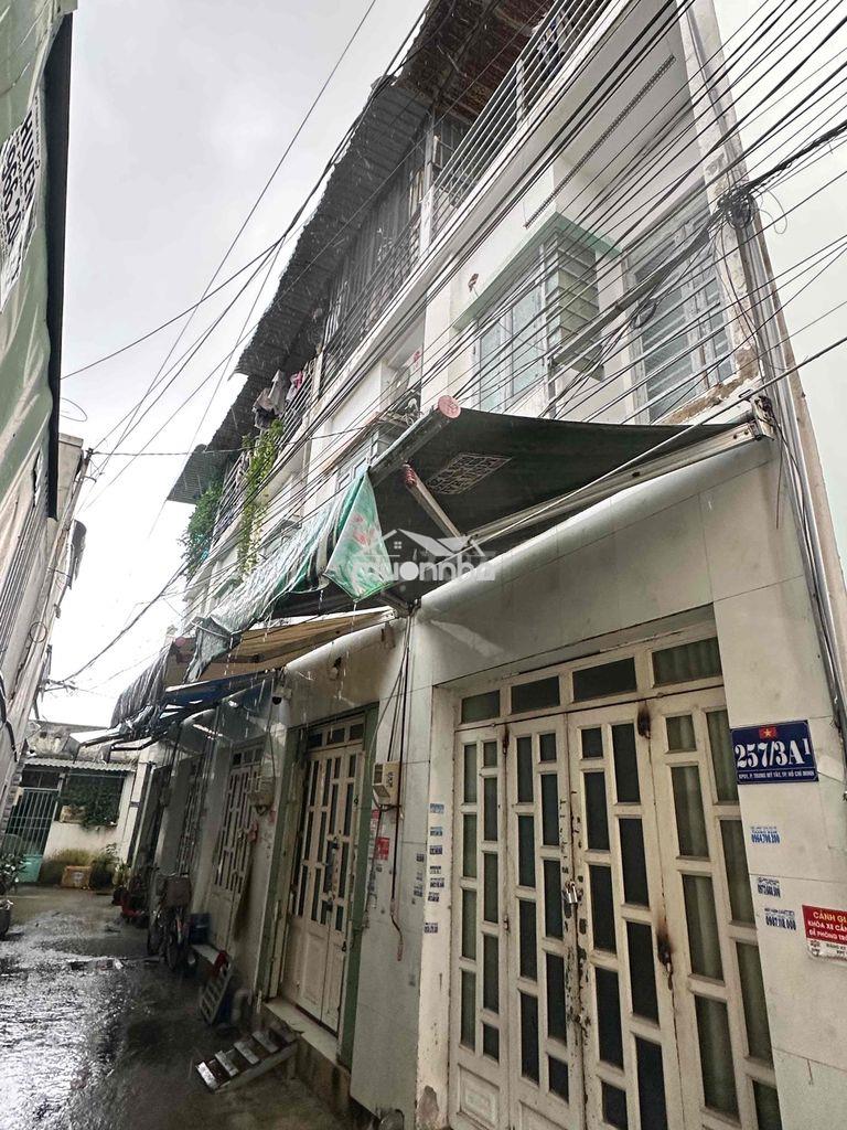 Bán nhà  2 lầu, hẻm xe ô tô, gần phần mềm quang trung, giáp gò vâp
