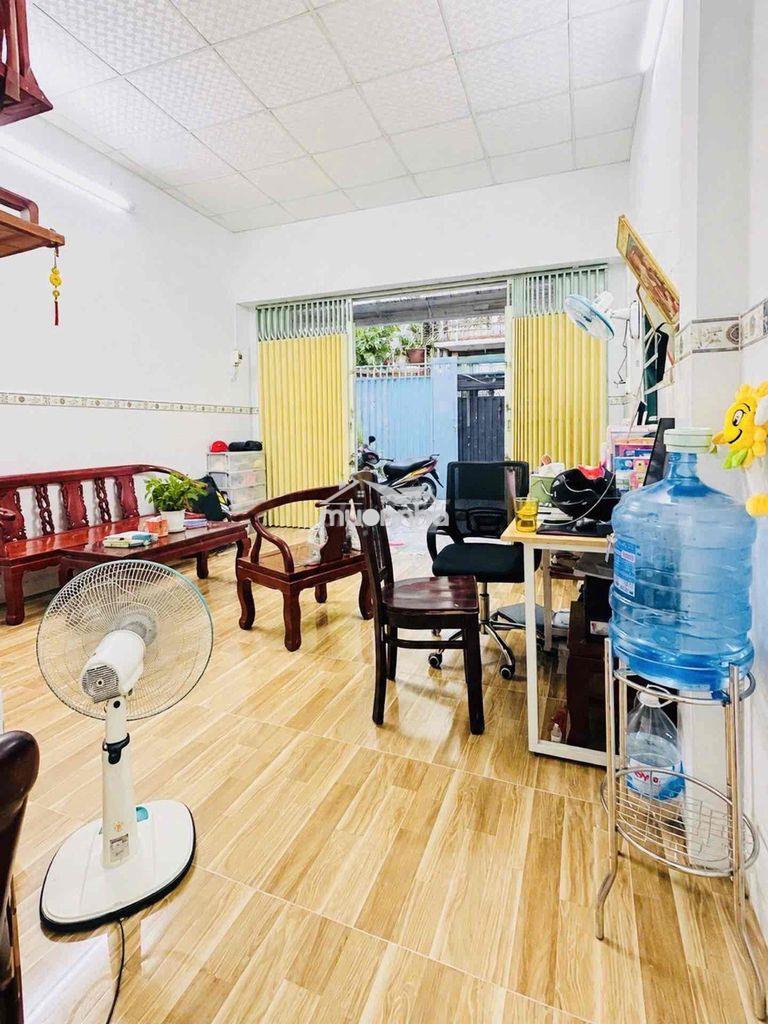 Nhà bà hom q6, 4x20m, 2 tầng 4pn, sát vx phú lâm, 5.2 tỷ tl - Ảnh 2