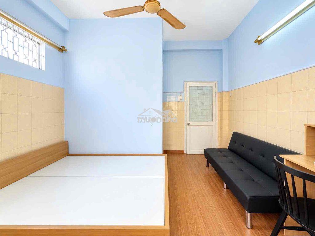 Studio ban công sân vườn ngay gần đầm sen sân vận động phú thọ - Ảnh 4