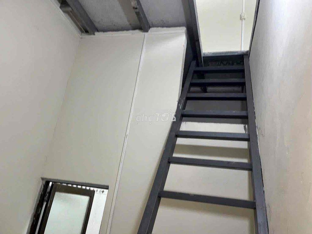 Cho thuê nhà tx52 dt 5x20m 2 phòng ngủ - Ảnh 4