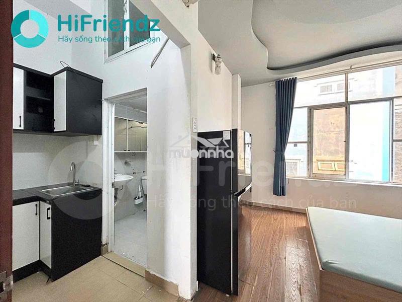 Giá rẻ!! cho thuê nguyên tầng 2pn 40m2 4ng3xe cửa sổ thoáng quận 3