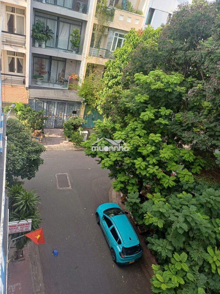 Chung cư lê thị riêng thang máy60m2 căn góc