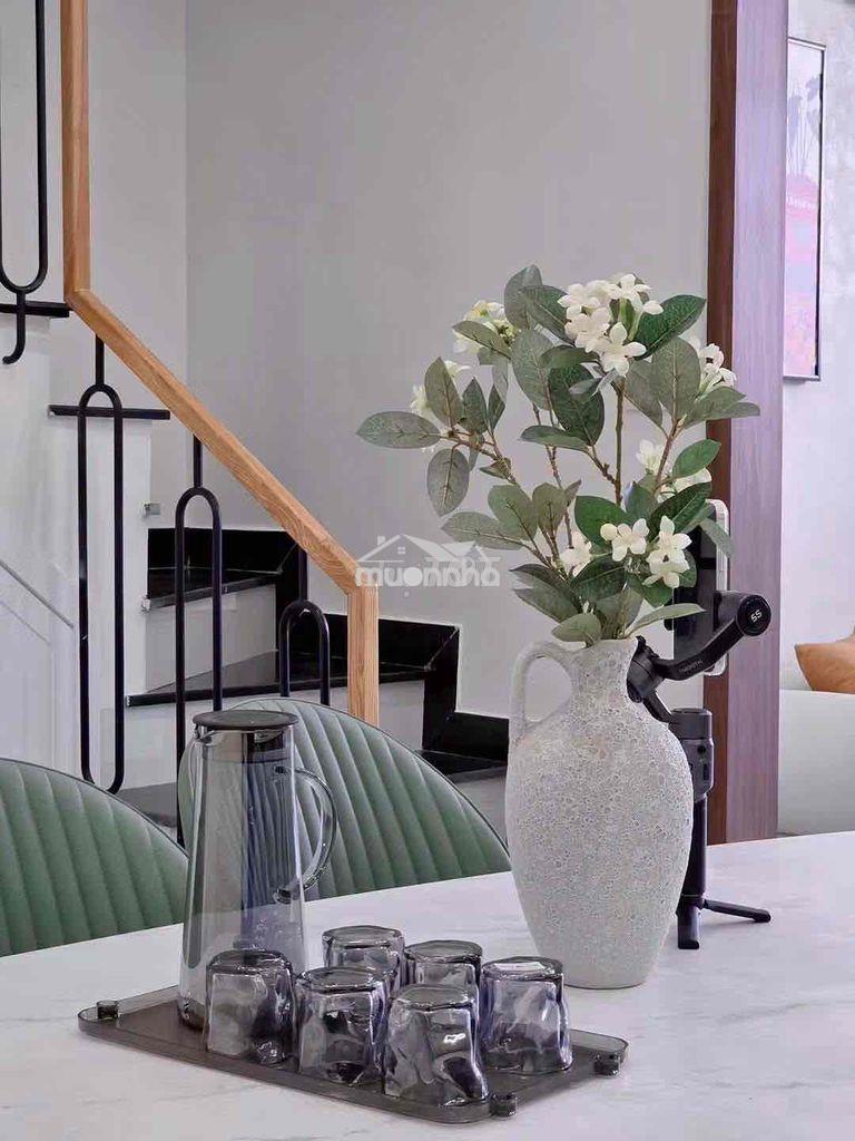 Tìm chủ mới cho căn nhà đẹp đường nguyễn tiểu la,p8,q10.giá 4tỷ870.ss - Ảnh 3