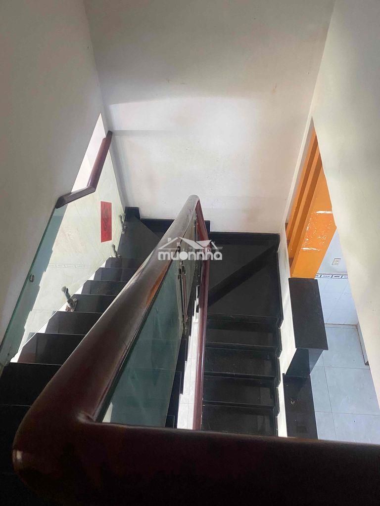 Cho thuê nhà sạch sẽ ngay chợ nữ dân công hẻm sạch sẽ ở ngay giá rẻ - Ảnh 2