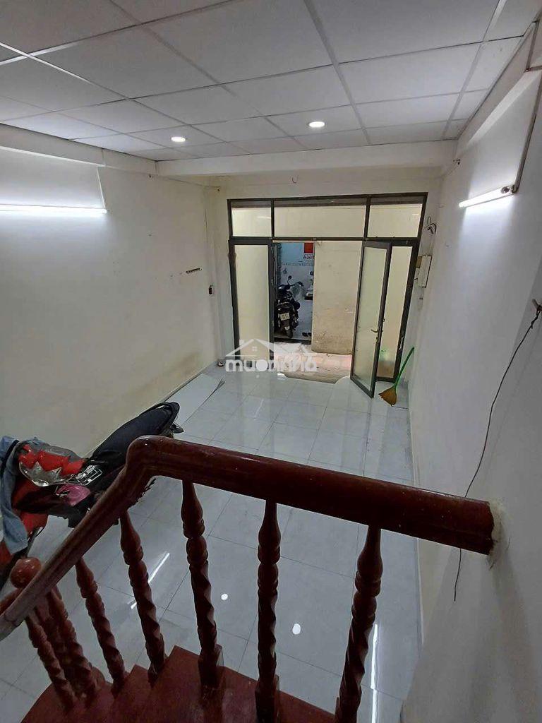 Cho thuê nhà cmt8, p.10, q.3 - Ảnh 2