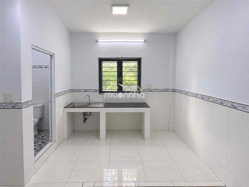 Bán nhà hẽm dương bá trạc q8