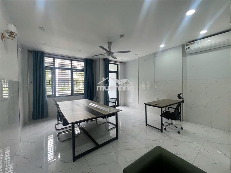Văn phòng 35m2 vạn phúc city – full nội thất – 7,5 triệu/tháng