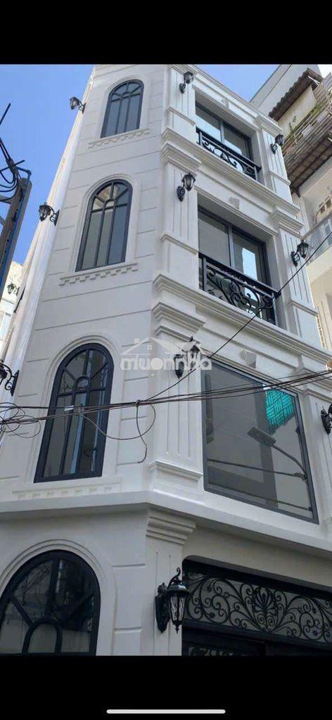 Bán nhà hxh phùng văn cung - 4 tấm dtsd: 110m2 - shcc