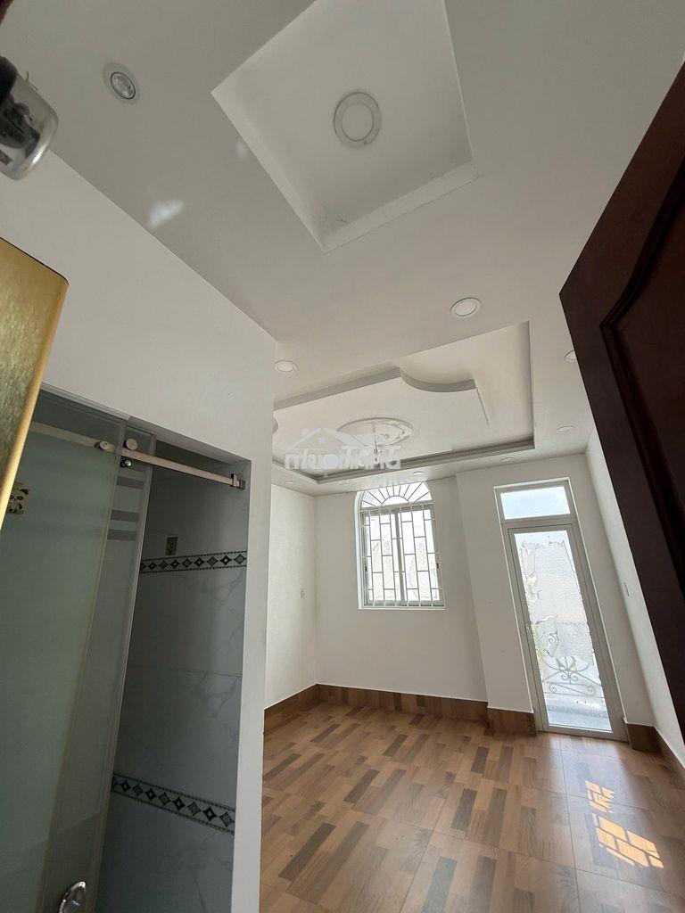 Chính chủ cần bán nhà hẻm đường liên tỉnh 5, phường bình đông