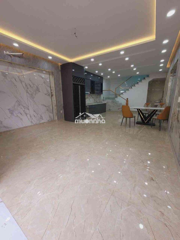 Chủ cần tiền nhà đẹp 128m2 full nội thất song hành trung mỹ tây