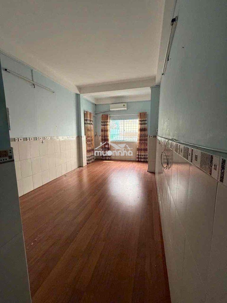 Nhà 3 phòng ngủ nguyễn đình chiểu. hẻm xe hơi