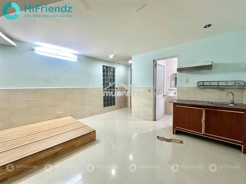 Trống sẳn trệt full nội thất sơn sửa mới kenggg mặt tiền, ngay parcmal
