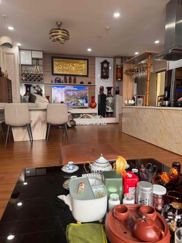 Cần bán gấp chung chư sunny