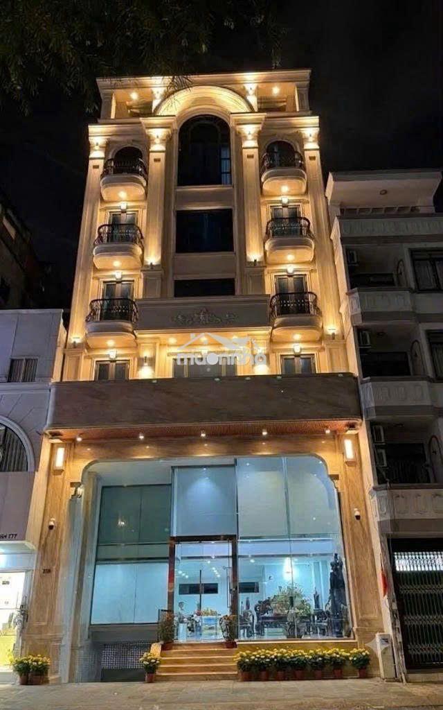 Cho thuê tòa nhà mặt tiền 356 võ văn tần, quận 3