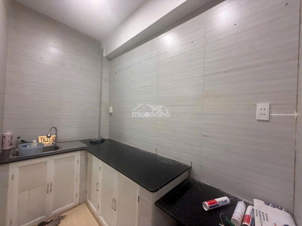 Bán nhà 3 tầng trung tâm quận 1, 3 phòng ngủ nhỉnh 5 tỷ, shr, hcd - Ảnh 3