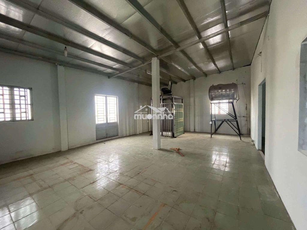 Kho hẻm tải 3 tầng sd hơn 400m2 rất tiện chứa hàng - Ảnh 4